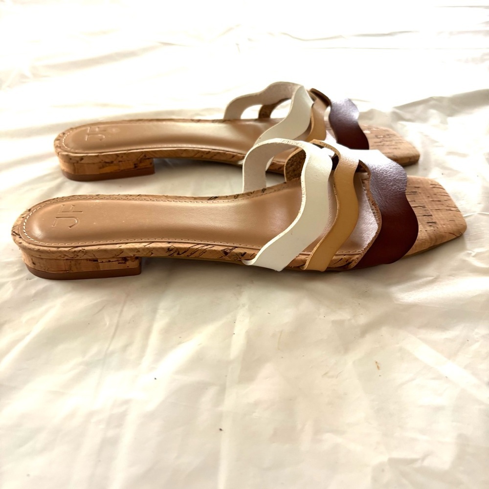 NWT JF Just Fab Wave Slip-On Sandals Brown Tan White SZ 7 - Picture 3 of 11